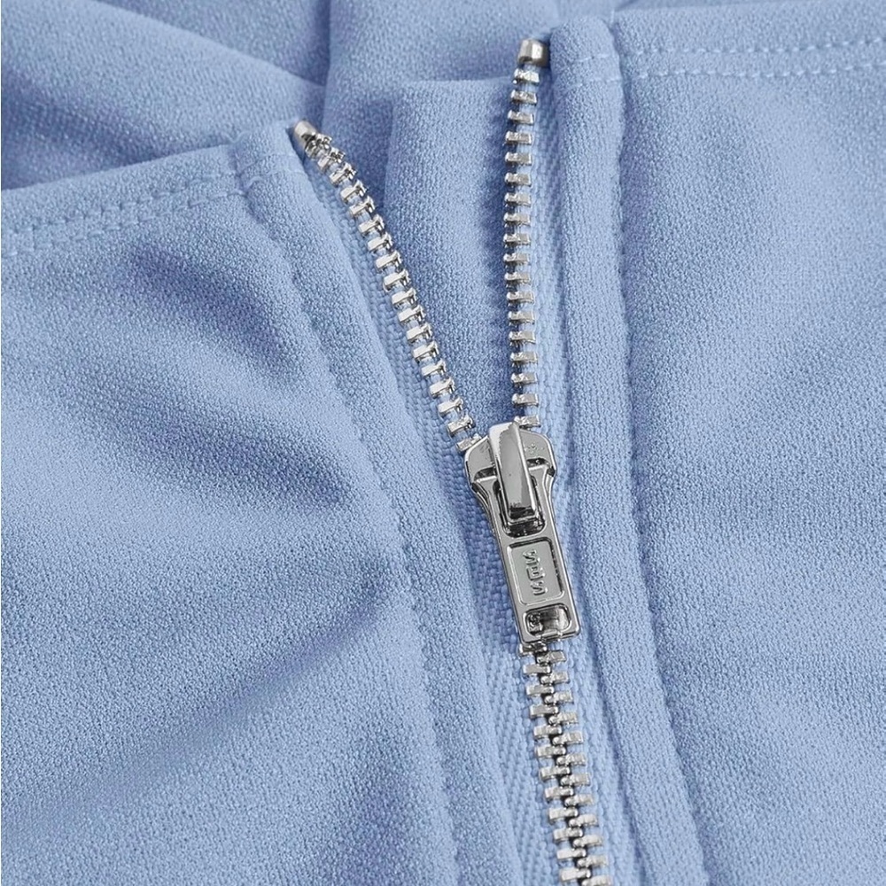 Elegant Blue Lace-Up Corset Top - Picture 4 of 4